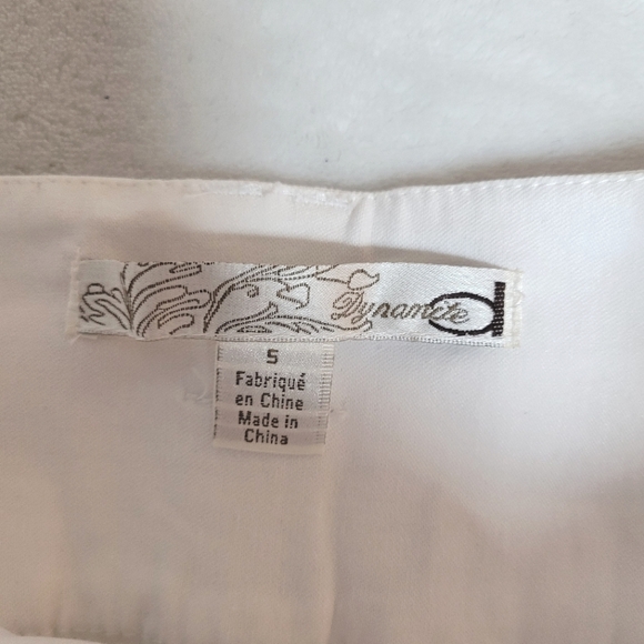 White shorts - Picture 3 of 3